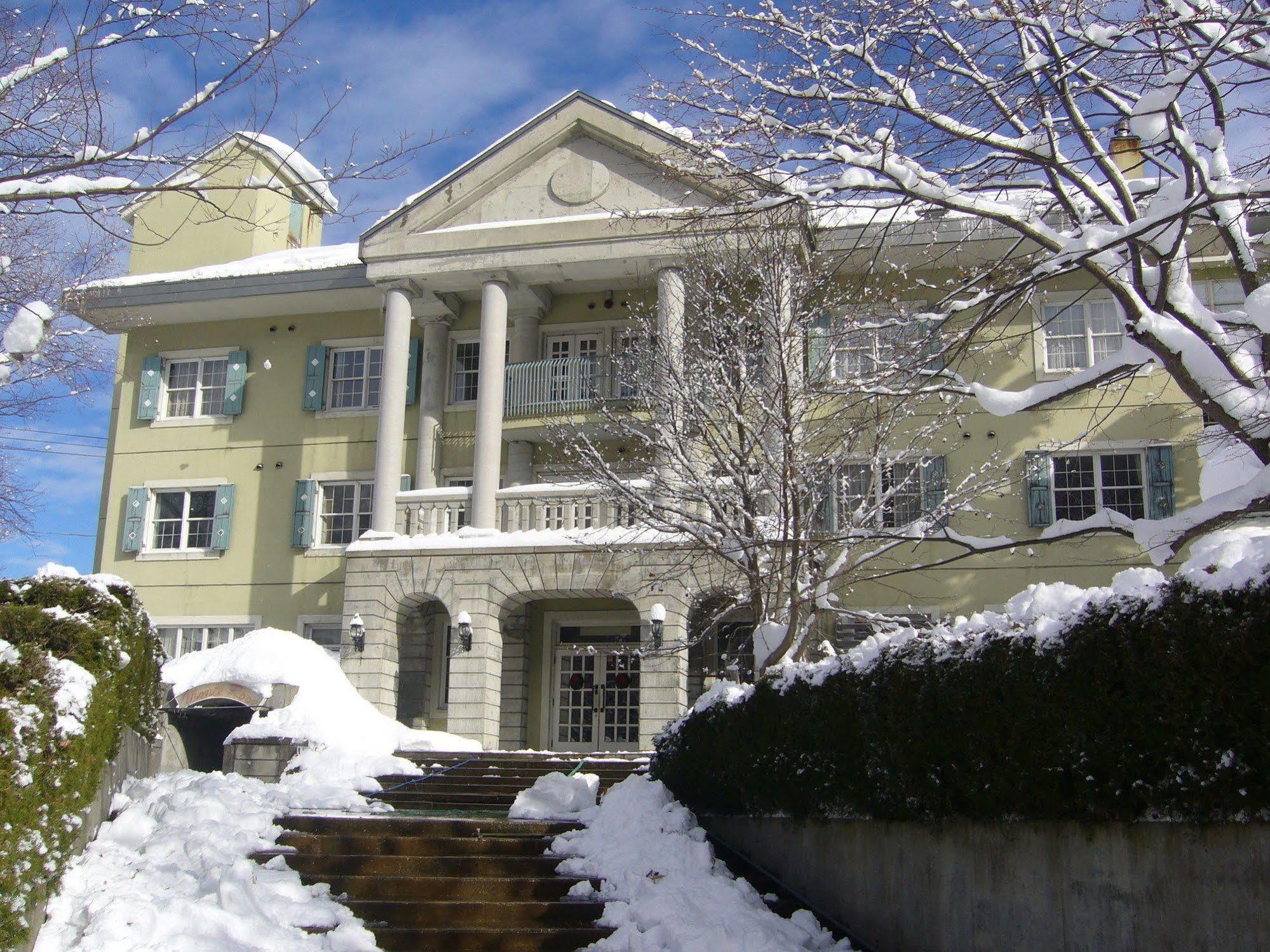 Naeba Springs Hotel Yuzawa  Buitenkant foto