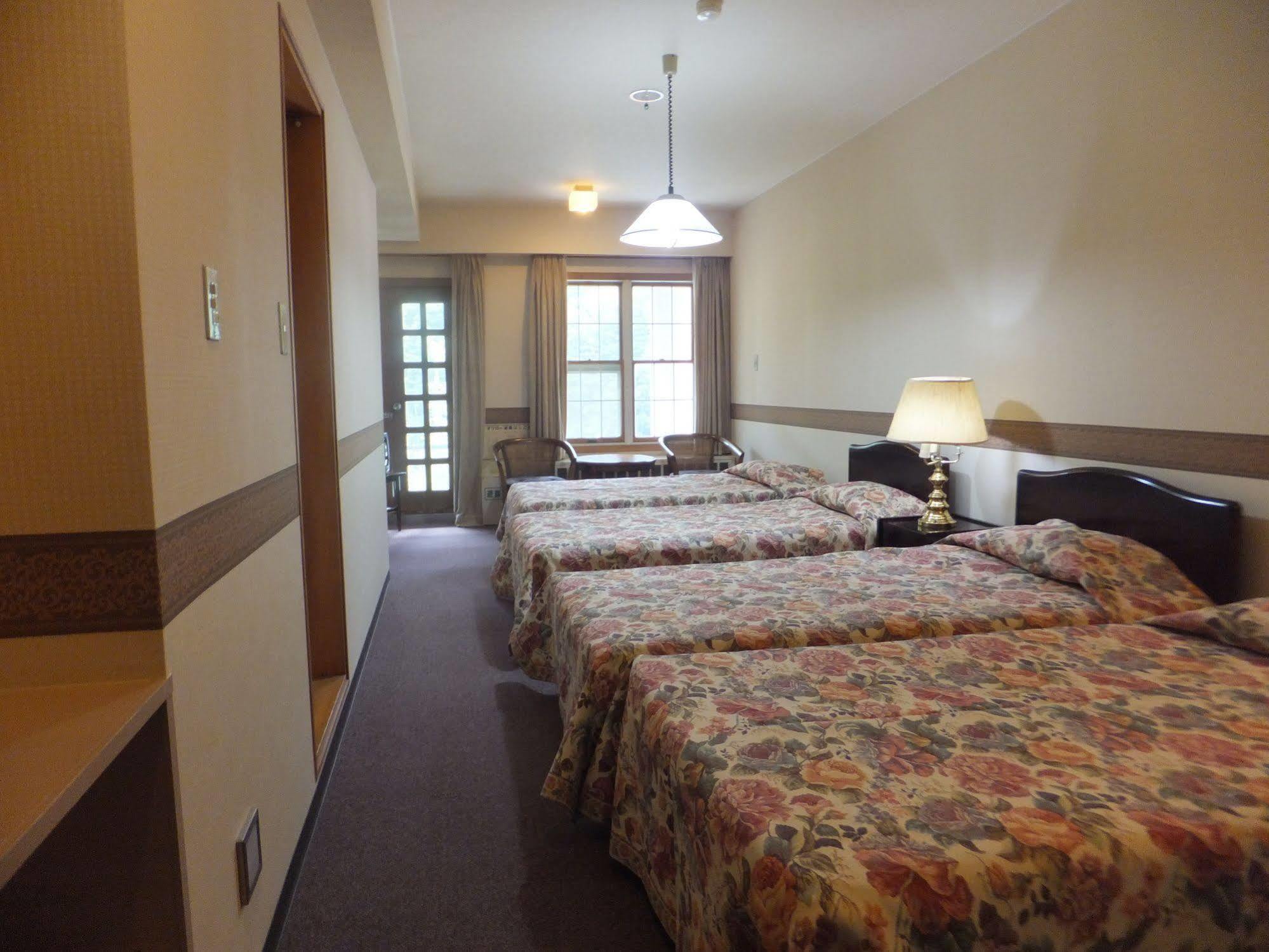 Naeba Springs Hotel Yuzawa  Buitenkant foto